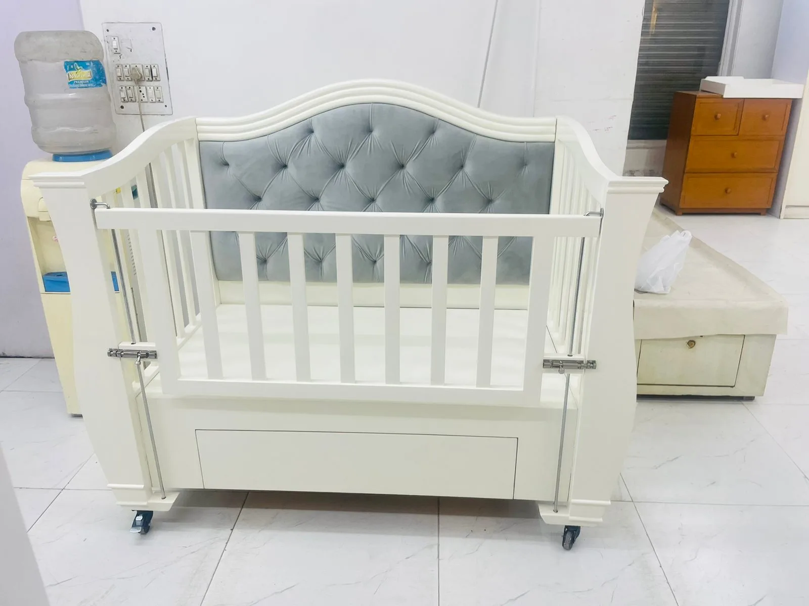 Luna Crest Upholstered Cot - View 3