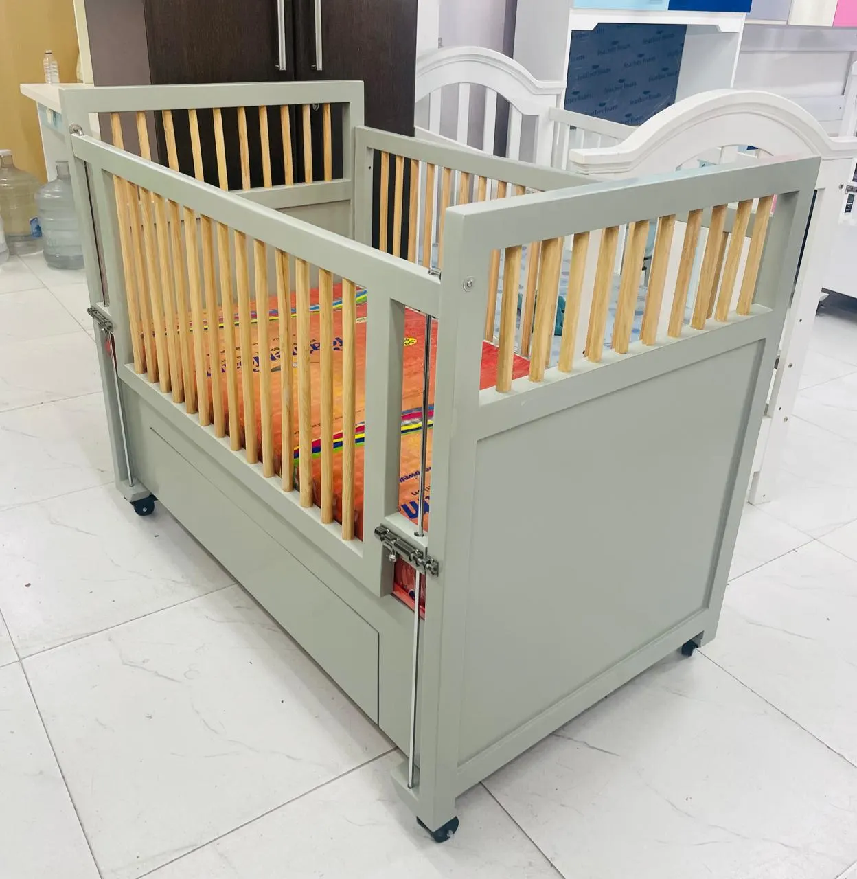 Sage Green Haven Cot - View 2