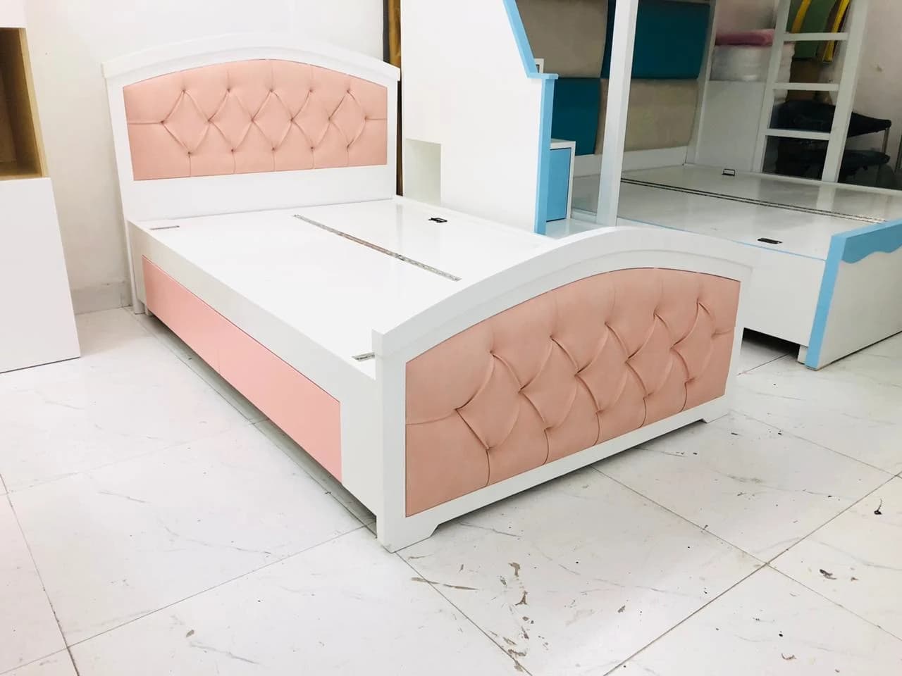 Roselle Tufted Double Bed - View 3
