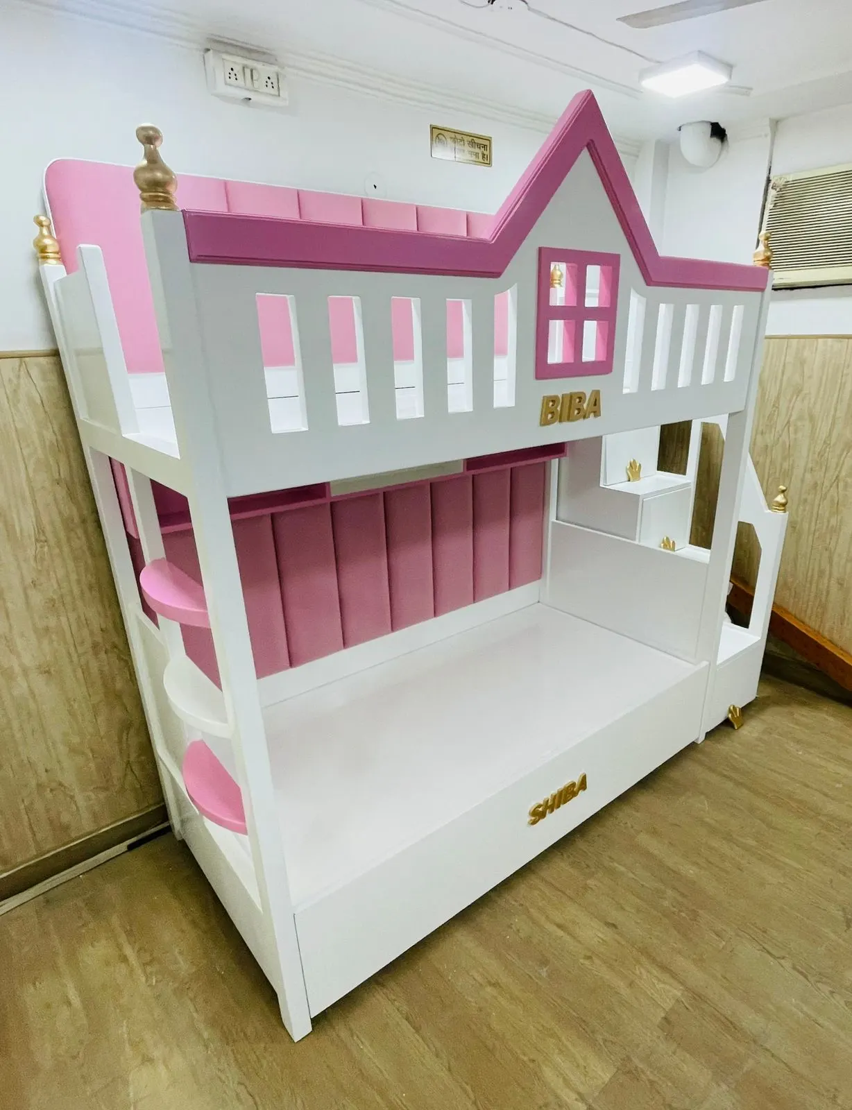 Castle Dreamhouse Bunk Bed - View 5